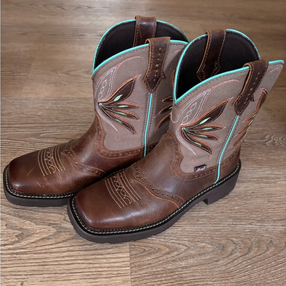 Justin Boot, Nettie 8” Western Boot